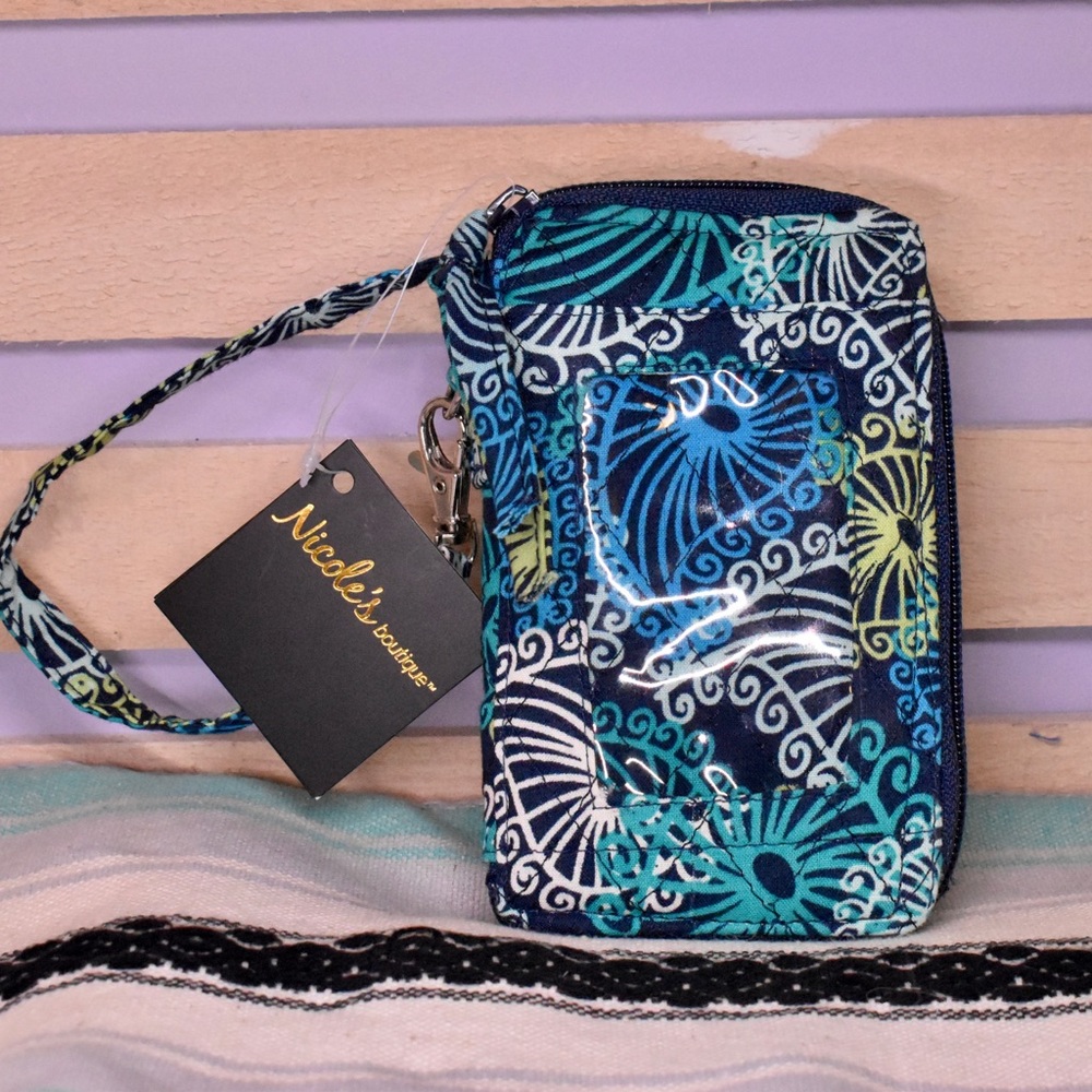 NEW Vera Bradley-style wristlet, green and blue paisley and chevron print